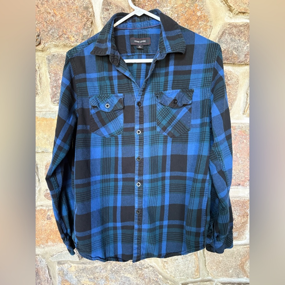 ADAM LEVINE COLLECTION MEN’S BLUE PLAID BUTTON DOWN.